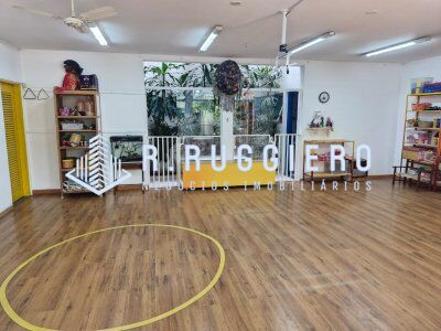 Imóvel Comercial à Venda -  Estrutura para Clinica ou Academia
