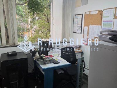 Imóvel Comercial à Venda -  Estrutura para Clinica ou Academia